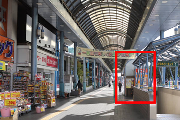 くすの⽊パーキング